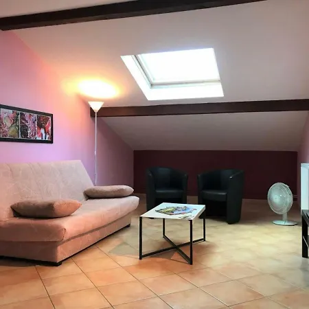 Vakantiehuis Ustaritz, 3 Pieces, 4 Personnes - Fr-1-384-66