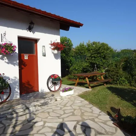 Ustaritz, 3 Pieces, 4 Personnes - Fr-1-384-66 Vakantiehuis Ustaritz